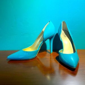 Robin’s Egg Blue Heels
